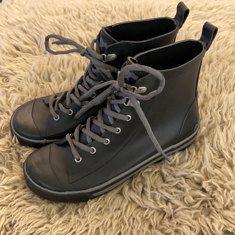 Women's Black High-Top Sneakers